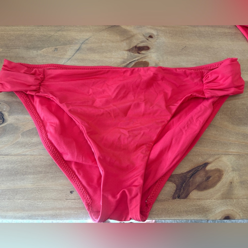 Vibrant Ruffled Bikini Top - Picture 2 of 5